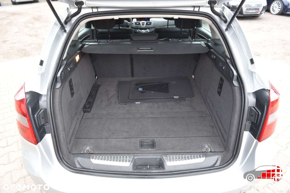 Renault Laguna - 16
