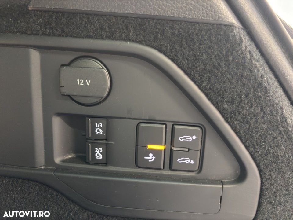 Volkswagen Touareg - 16