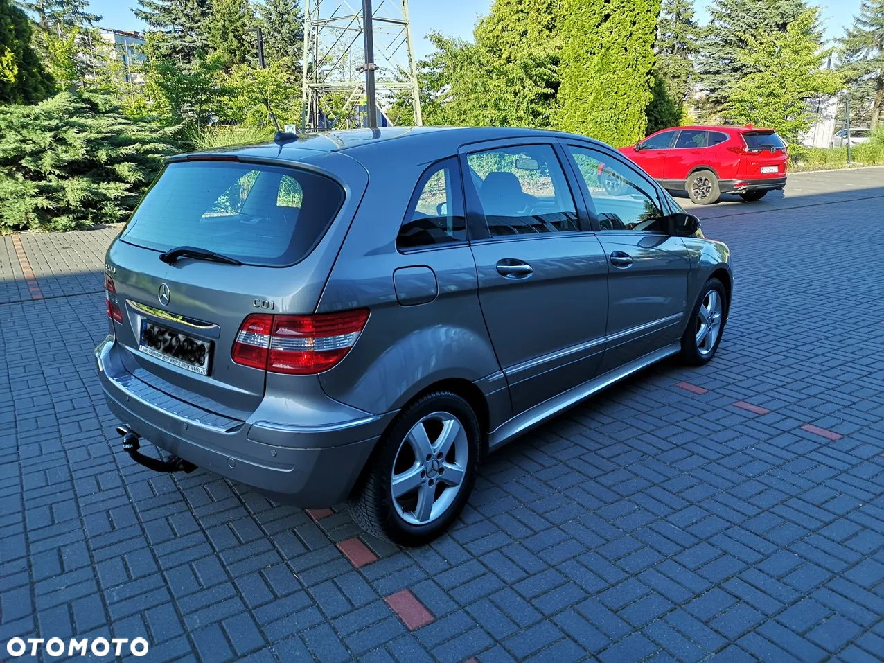 Mercedes-Benz Klasa B 200 CDI Autotronic Special Edition - 3