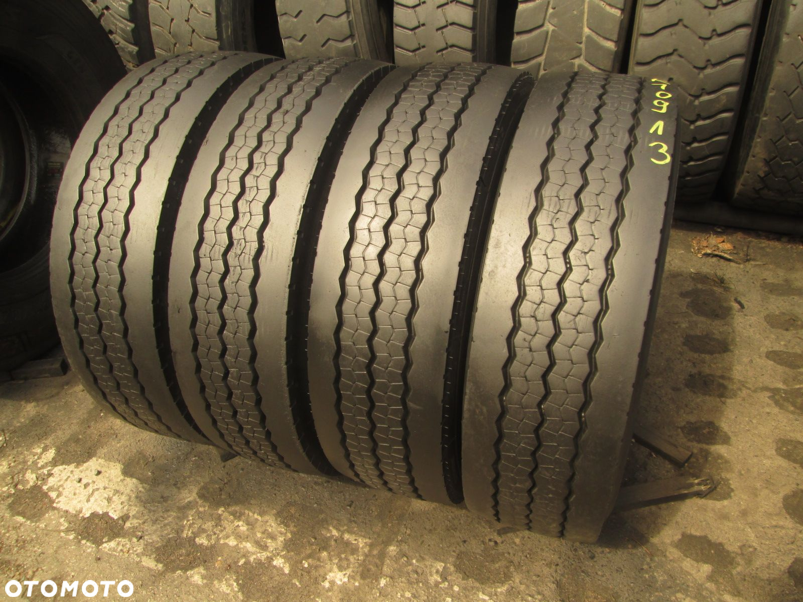 Opony ciężarowe 245/70/19.5 Michelin XTE2 REMIX. Opony ciężarowe - 4