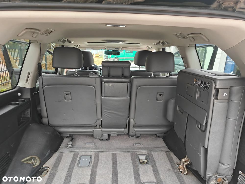 Toyota Land Cruiser - 16