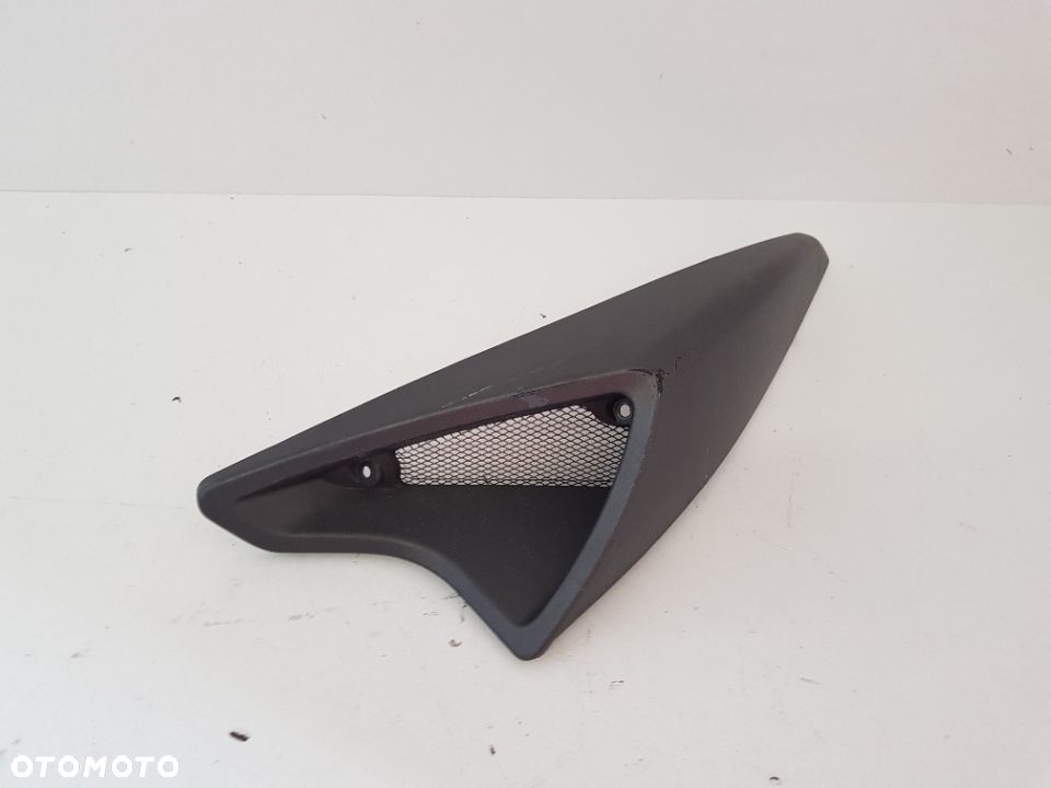 Malaguti Madison 125 2006 Owiewka Wlot Lewy - 1