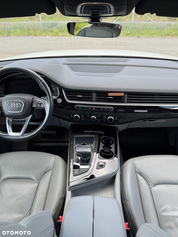 Audi Q7 - 21