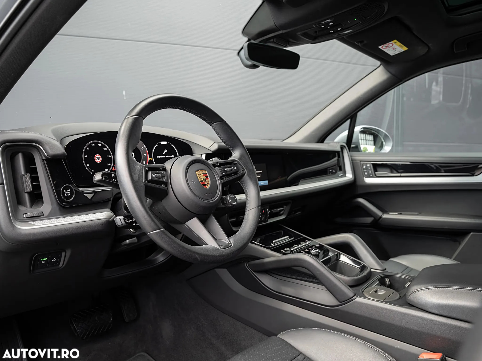Porsche Cayenne Standard - 14