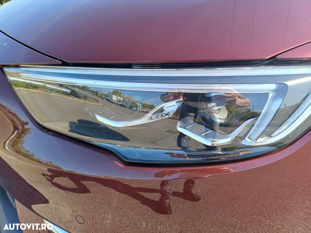 Opel Insignia - 12