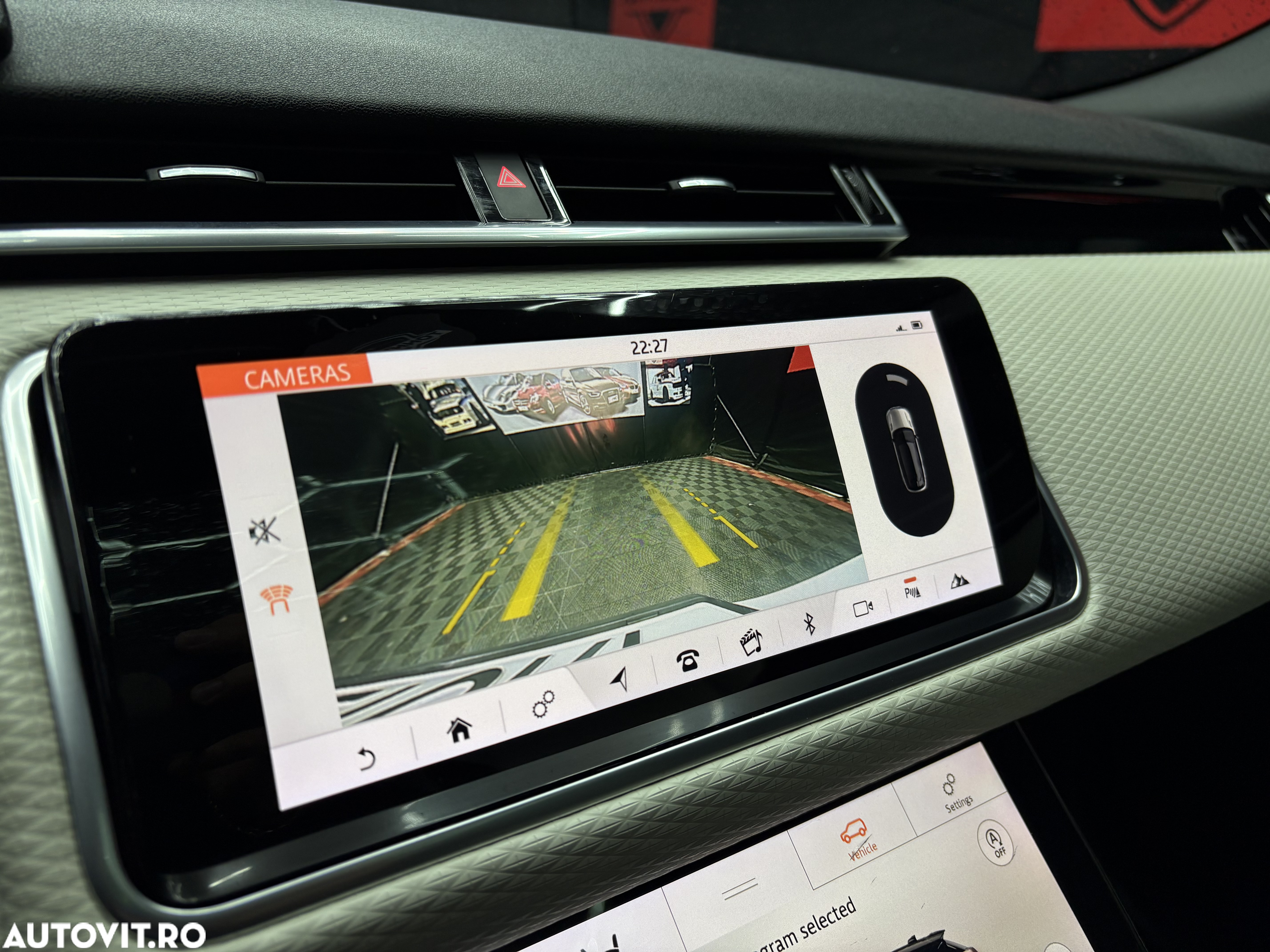 Land Rover Range Rover Velar 3.0 R-Dynamic S - 18
