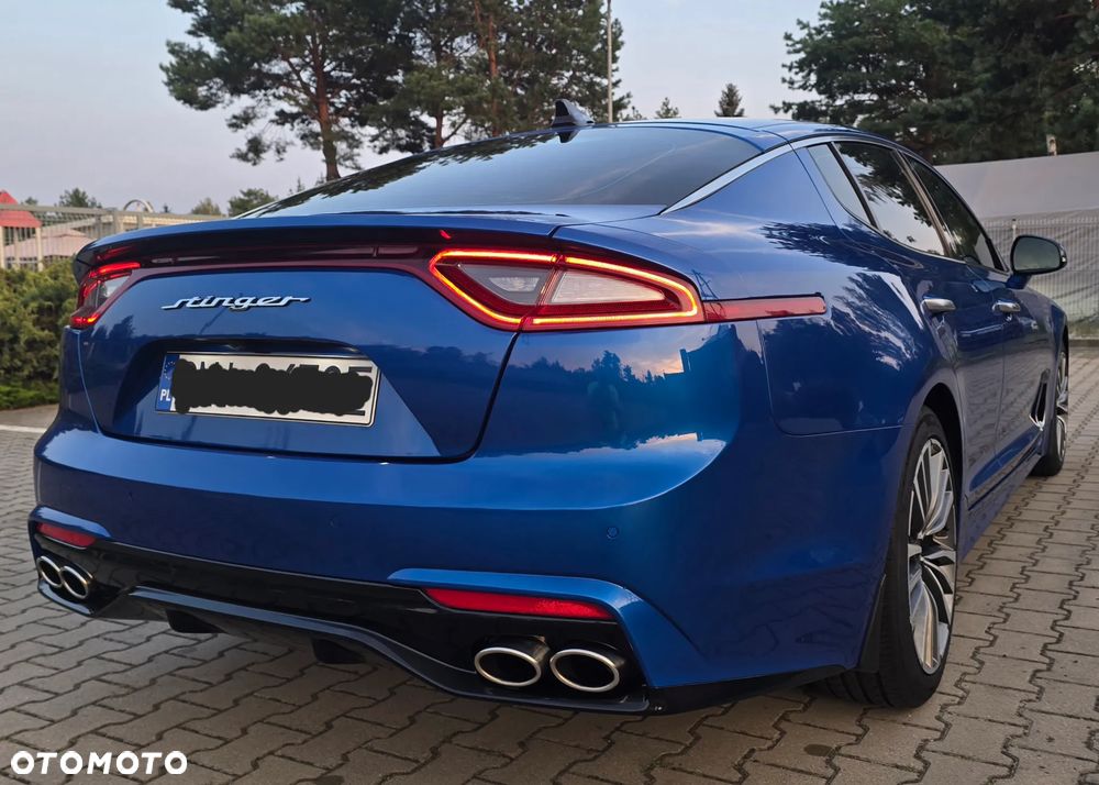 Kia Stinger - 3