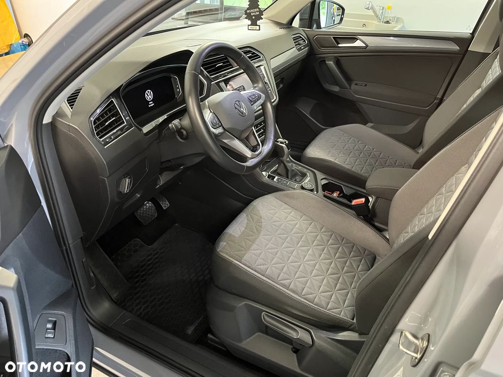 Volkswagen Tiguan 2.0 TSI 4Mot Elegance DSG - 17