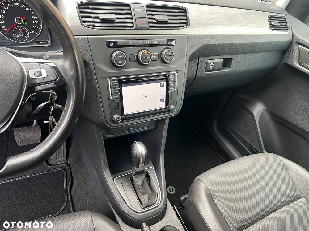 Volkswagen Caddy Maxi 2.0 TDI Comfortline DSG - 18