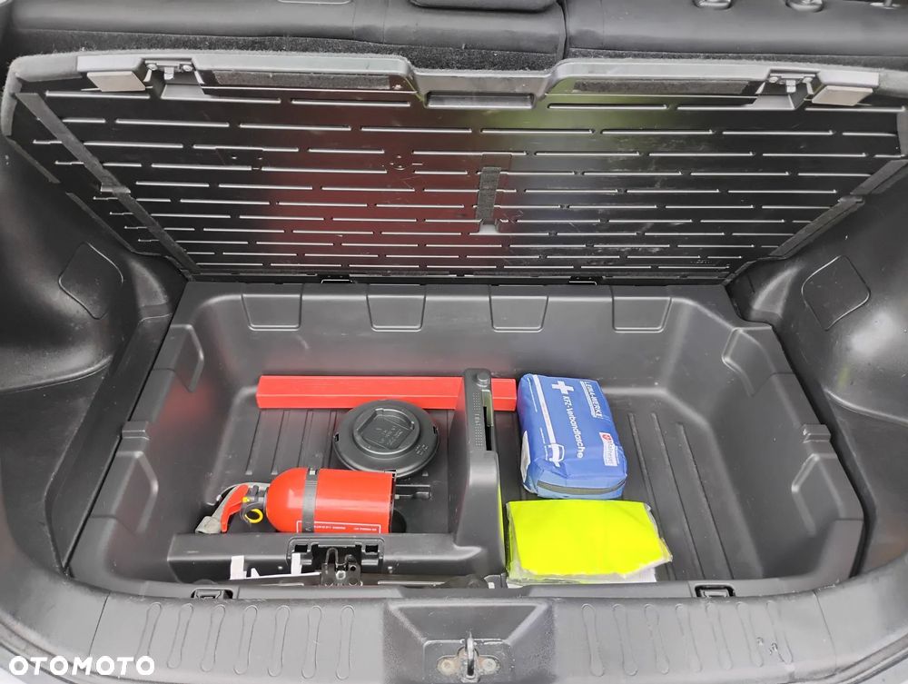 Nissan Juke 1.6 Start/Stop Tekna - 22