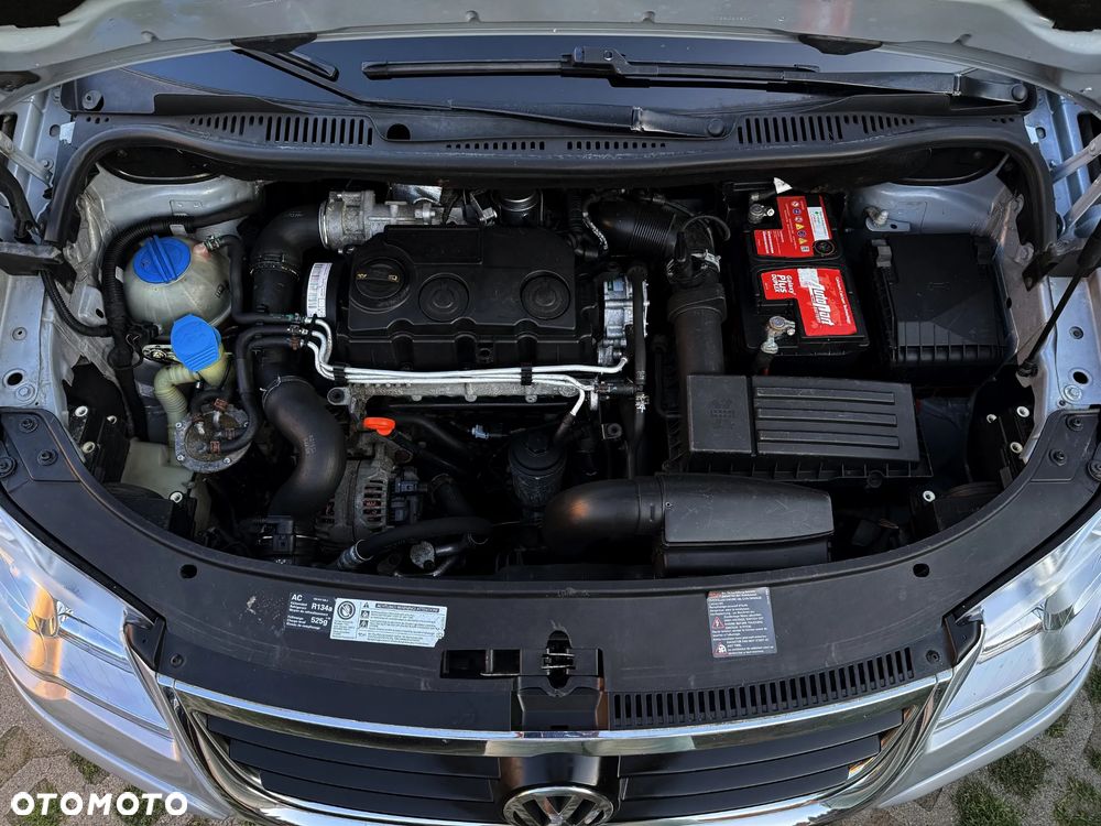 Volkswagen Touran 1.9 TDI Highline - 33