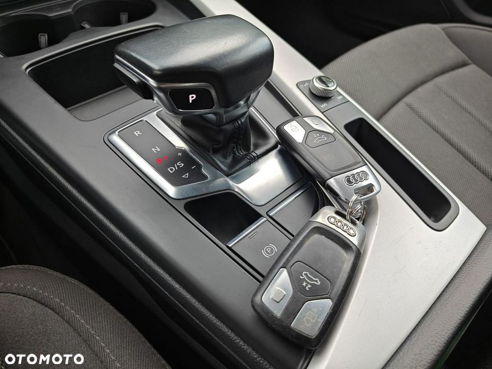 Audi A4 Avant - 11
