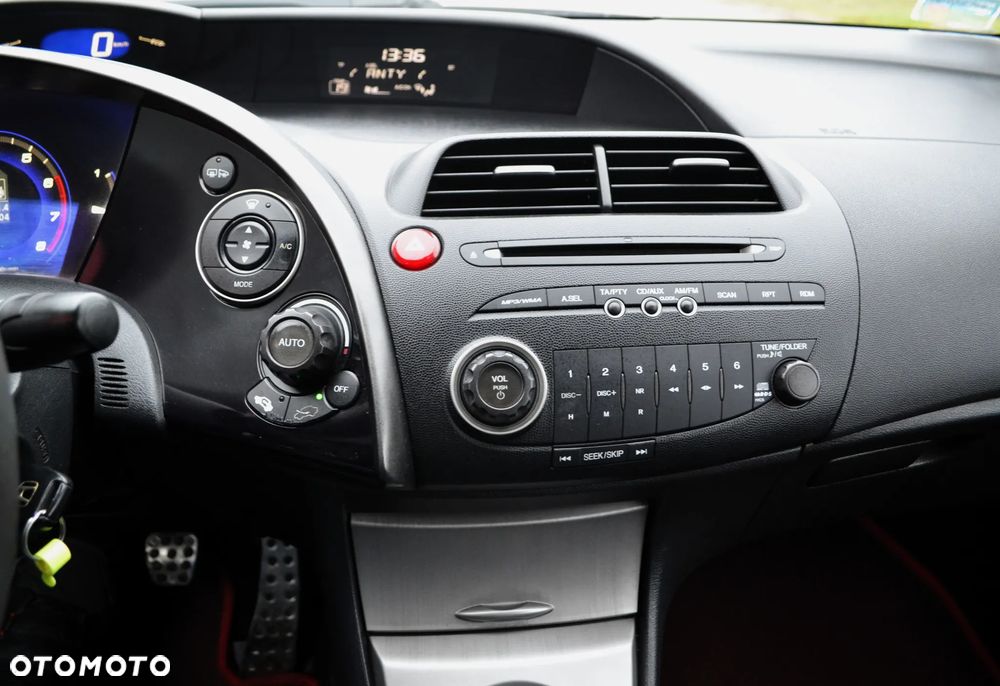 Honda Civic 1.4 Comfort - 16