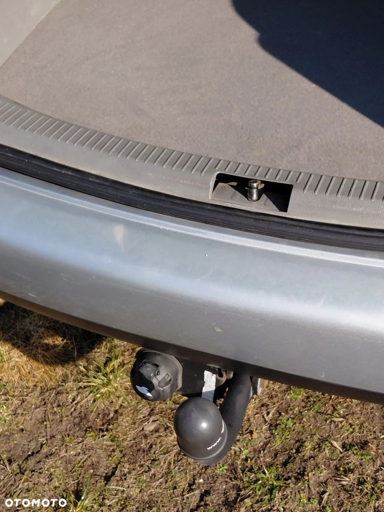 Volkswagen Touran 1.9 TDI Trendline - 7