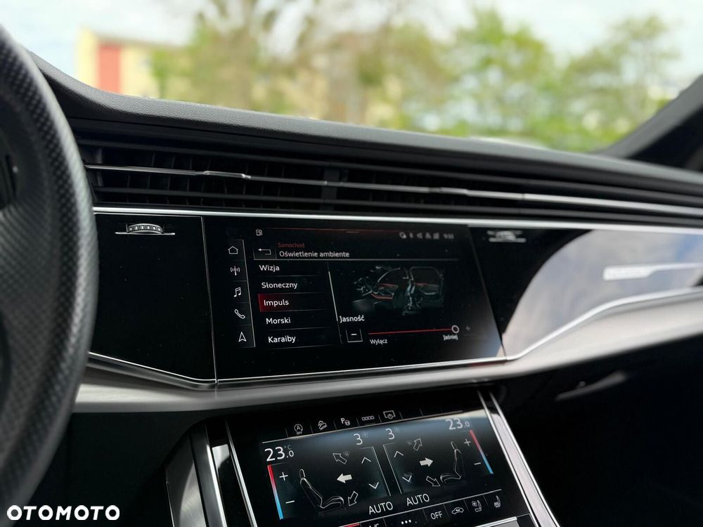 Audi Q7 - 40
