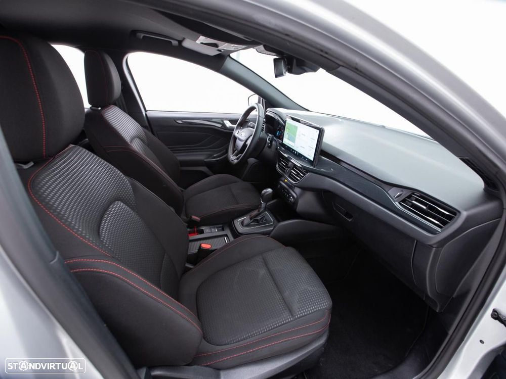 Ford Focus - 10