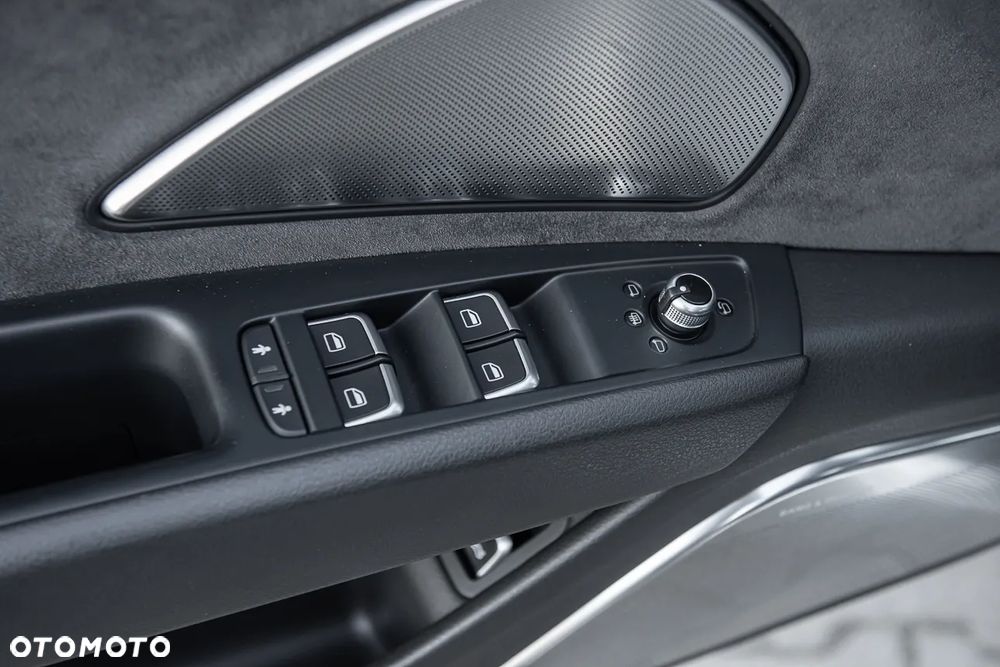 Audi A8 4.0 TFSI cylinder on demand quattro tiptronic - 12