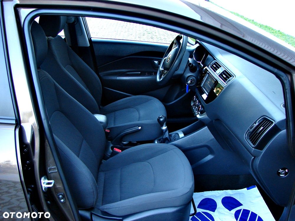 Kia Rio 1.2 ISG Dream-Team Edition - 7