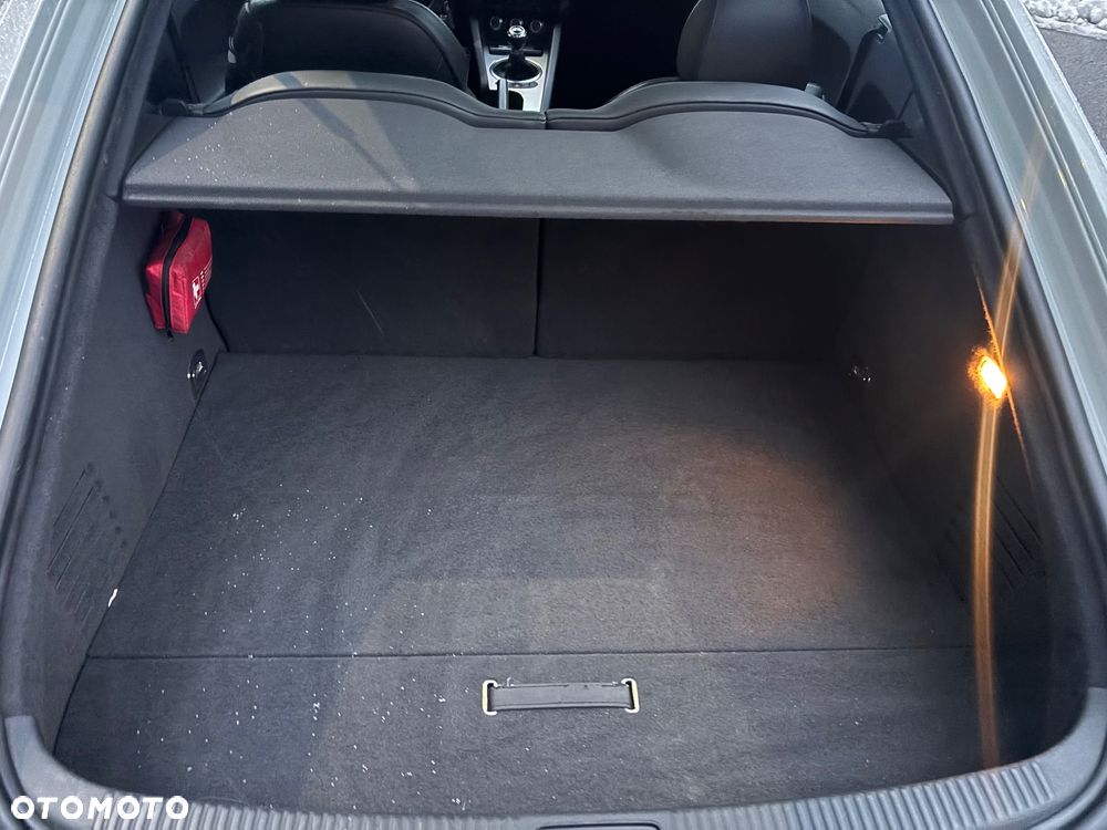 Audi TT Coupé 2.0 TDI quattro - 23