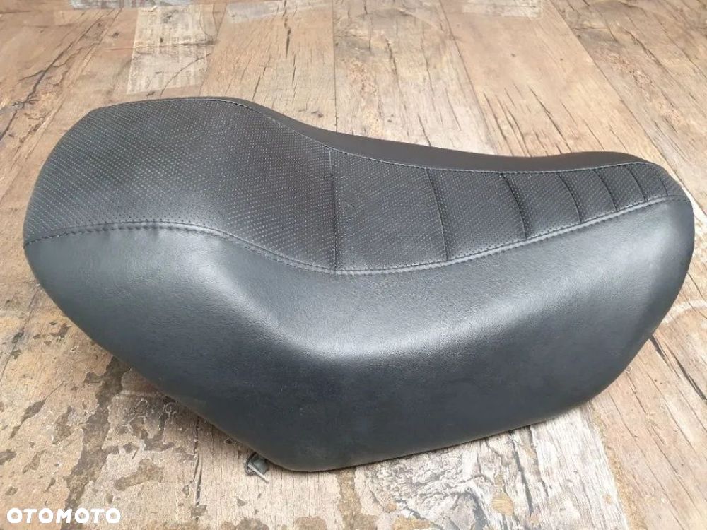 Siedzenie kierowcy Harley Davidson V-rod - 2