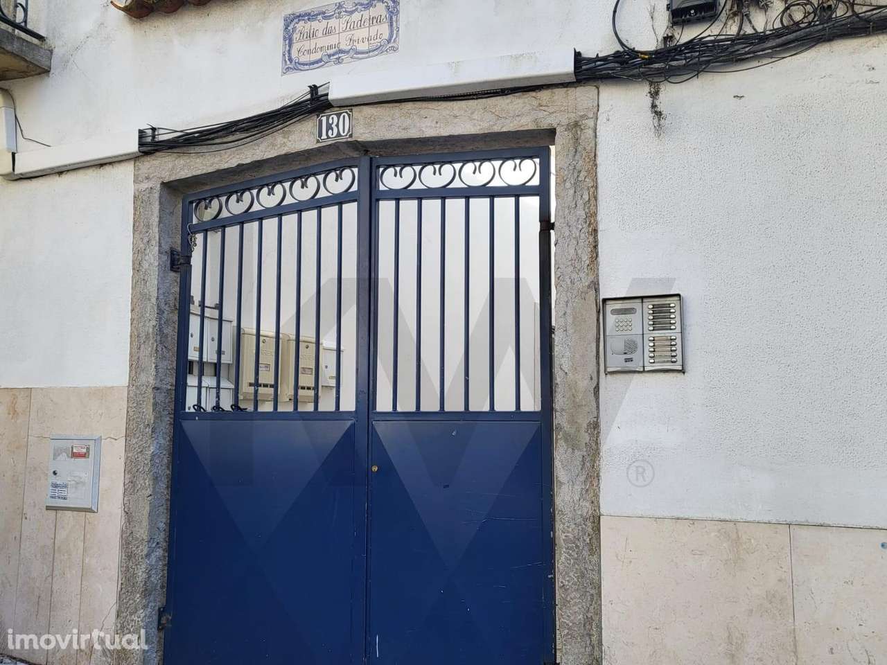 Apartamento T0 remodelado no Condomínio Pátio das Padeiras - Estrela - Grande imagem: 2/18