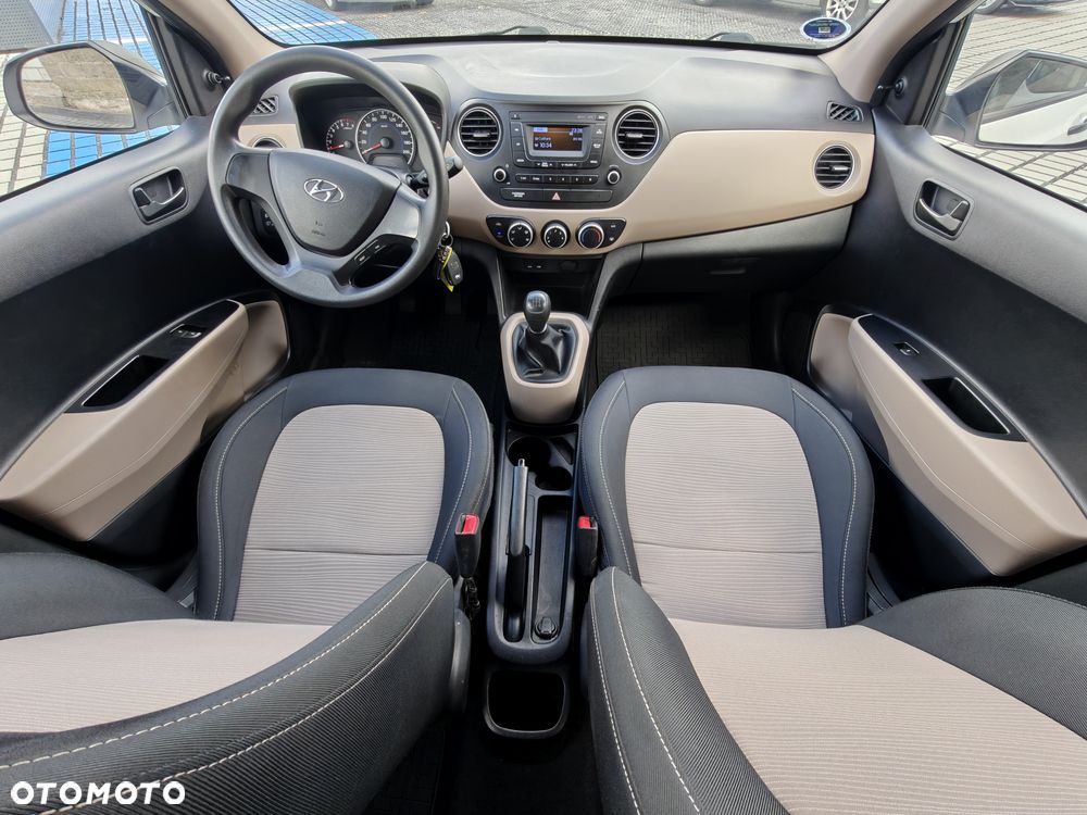 Hyundai i10 1.0 Premium - 10