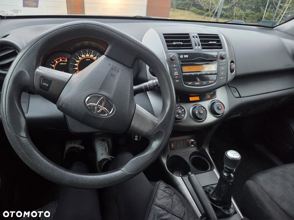 Toyota RAV4 2.2 D-4D 4x2 Life - 6