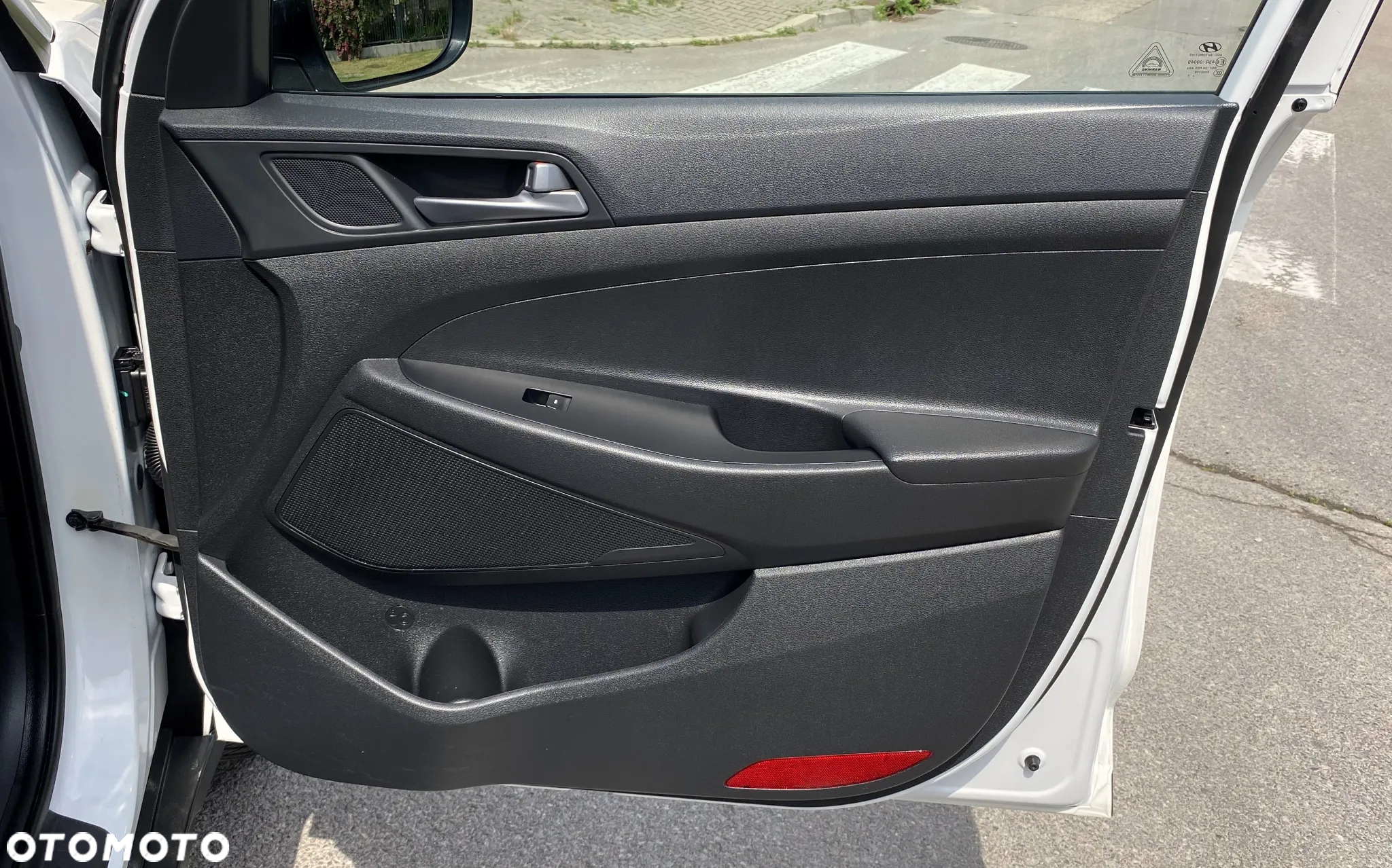 Hyundai Tucson 1.6 GDi 2WD Select - 26