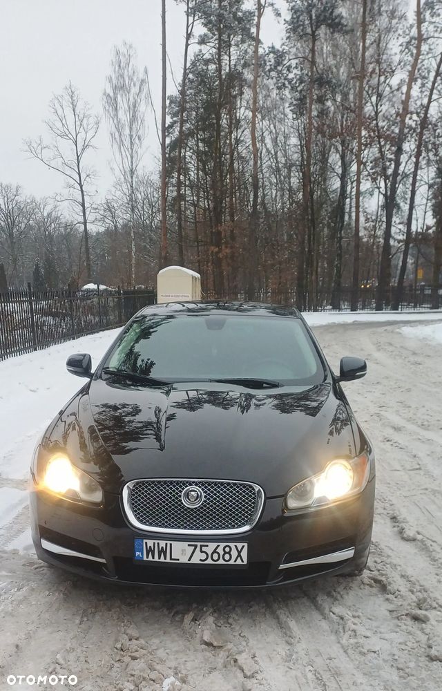 Jaguar XF 3.0 V6 D Premium Luxury - 5