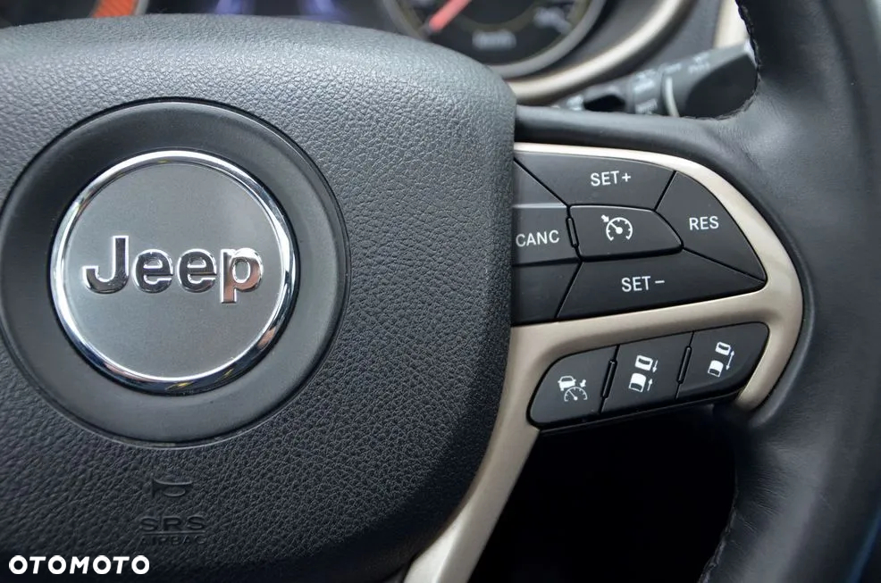 Jeep Cherokee 2.0 MJD Active Drive II Limited - 25