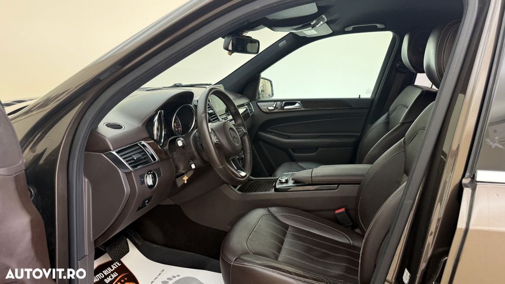 Mercedes-Benz GLE - 12