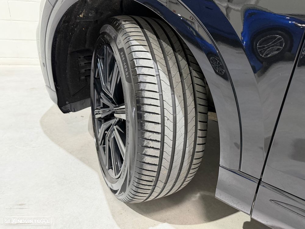 Audi Q8 50 TDI quattro Tiptronic - 42