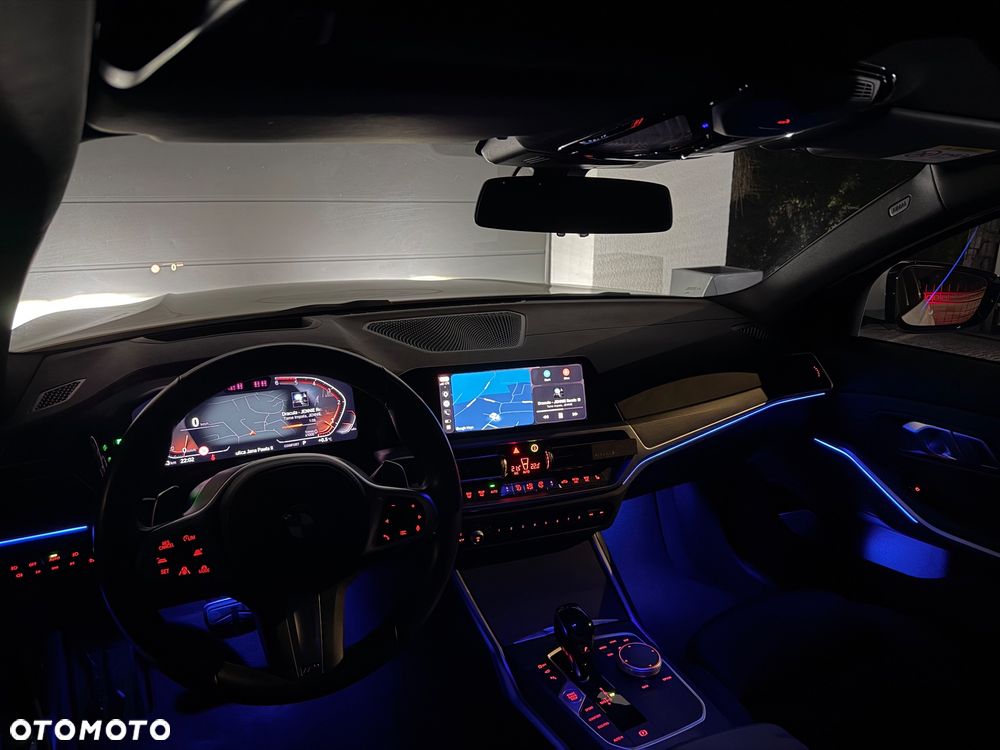 BMW Seria 3 320d Edition M Sport Shadow - 22