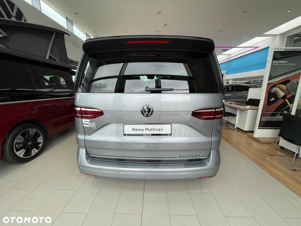 Volkswagen Multivan - 11