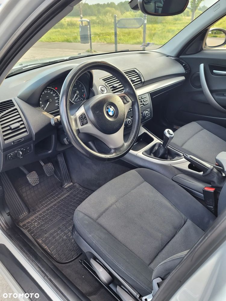 BMW Seria 1 - 14