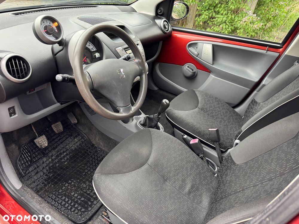 Peugeot 107 70 Black&Silver - 10