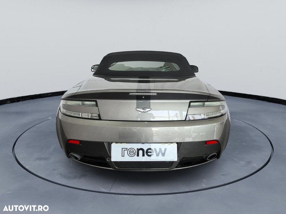 Aston Martin V8 Vantage S - 6