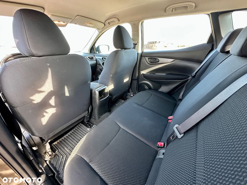 Nissan Qashqai - 14