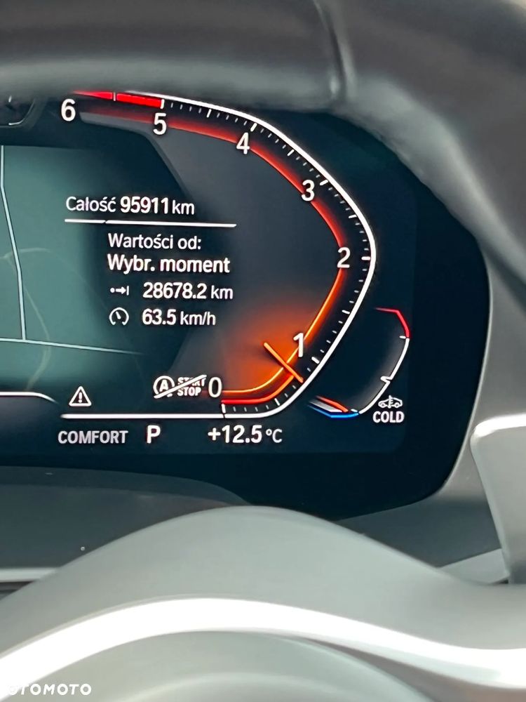 BMW X5 xDrive25d - 10