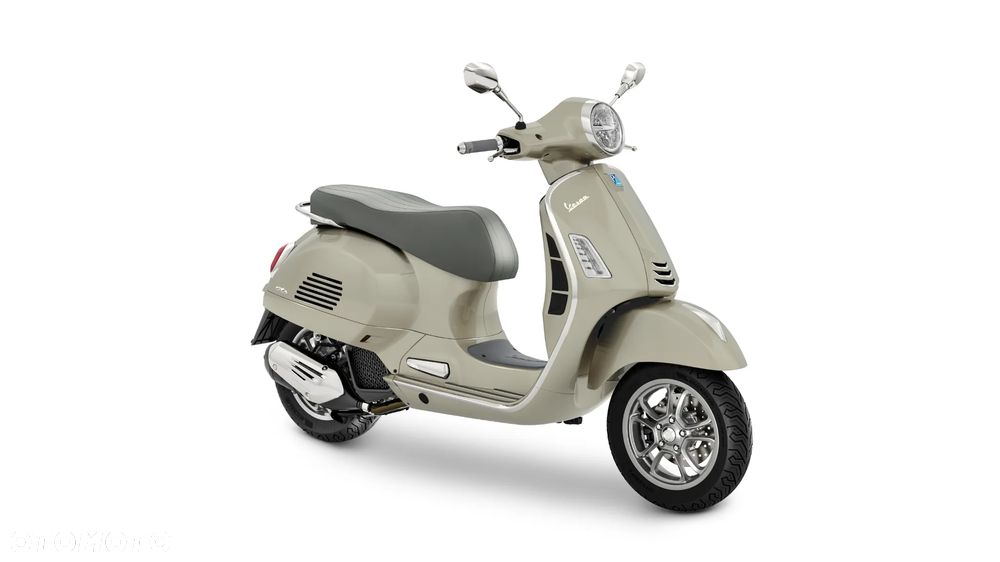 Vespa GTS - 6