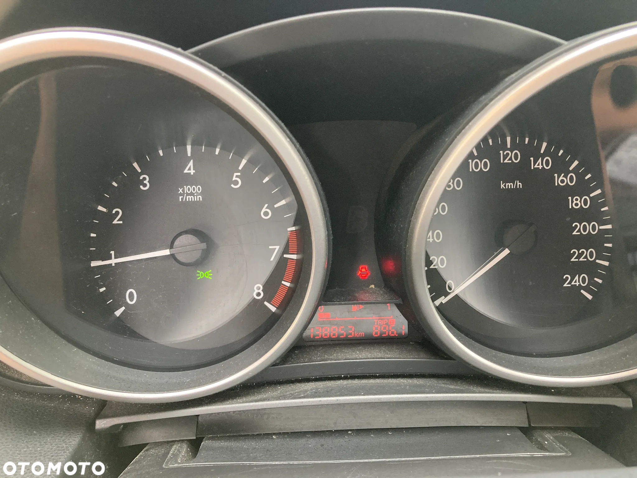 Mazda 5 - 8
