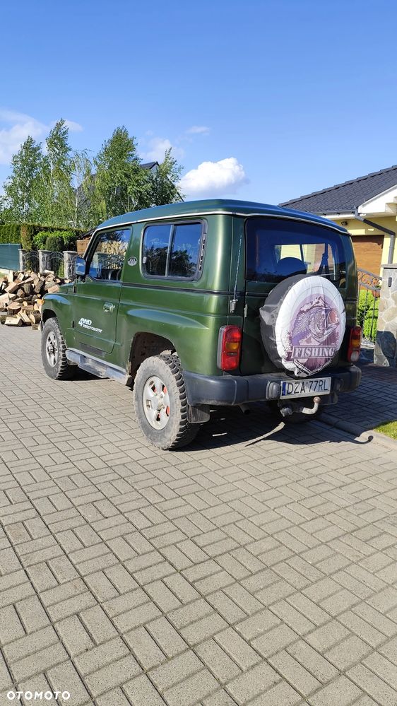 Kia Retona - 2