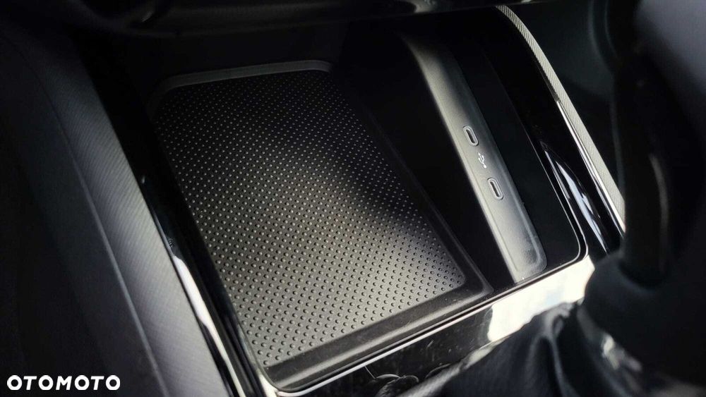 Skoda Kamiq 1.5 TSI Monte Carlo DSG - 25