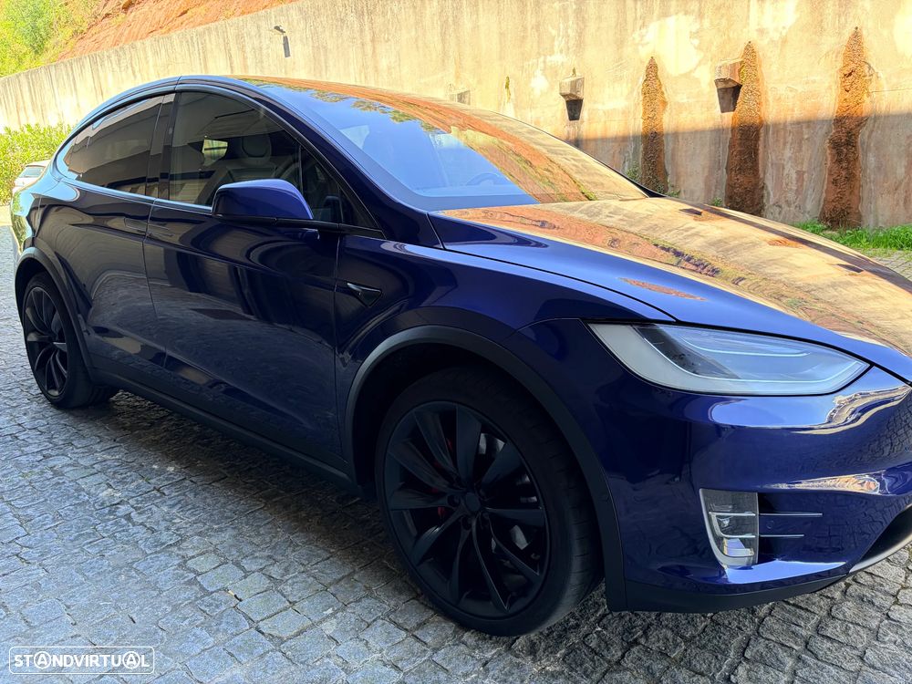 Tesla Model X P100D - 12