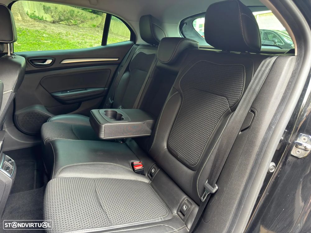 Renault Mégane 1.5 dCi Bose Edition - 12