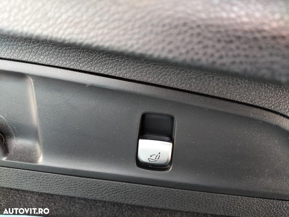 Mercedes-Benz GLC - 18