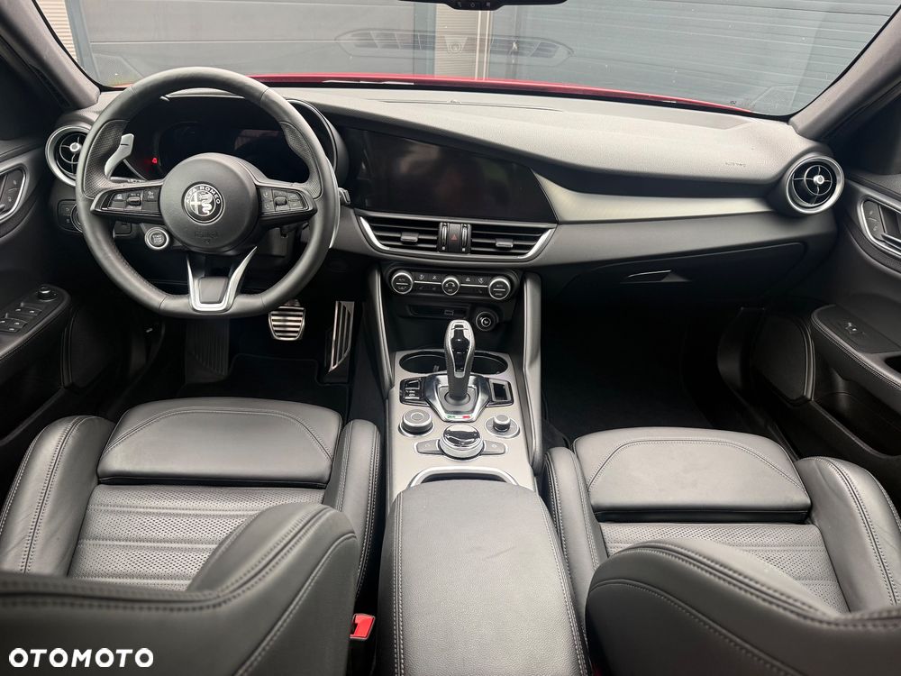 Alfa Romeo Giulia 2.0 Turbo Super Q4 - 16