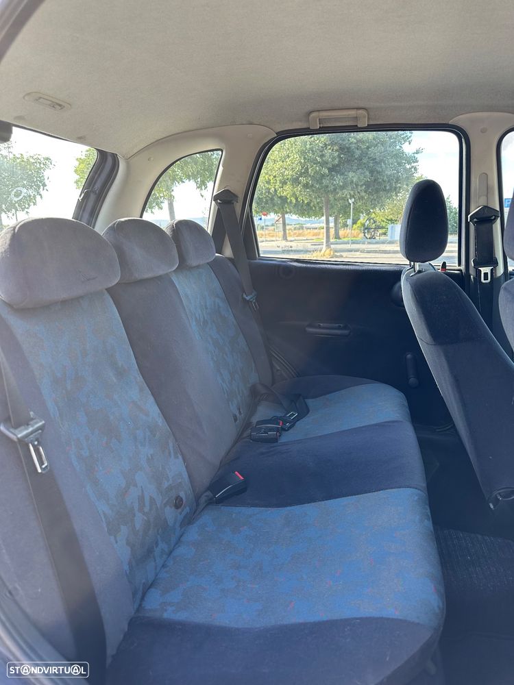 Opel Corsa 1.2 16V - 10