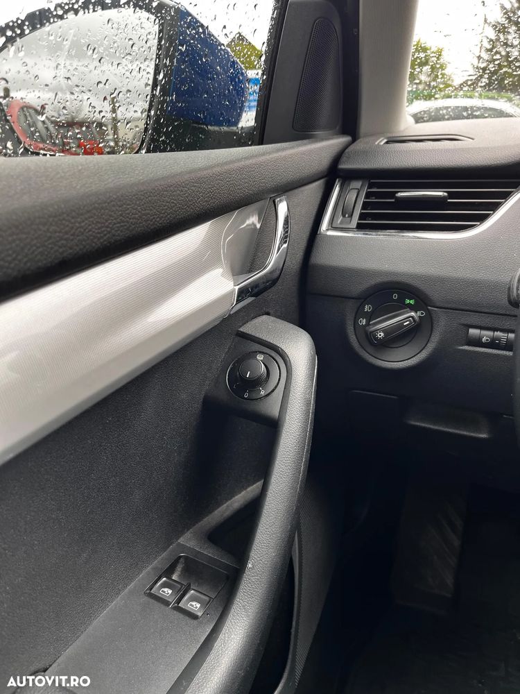 Skoda Octavia 1.2 TSI Active - 12