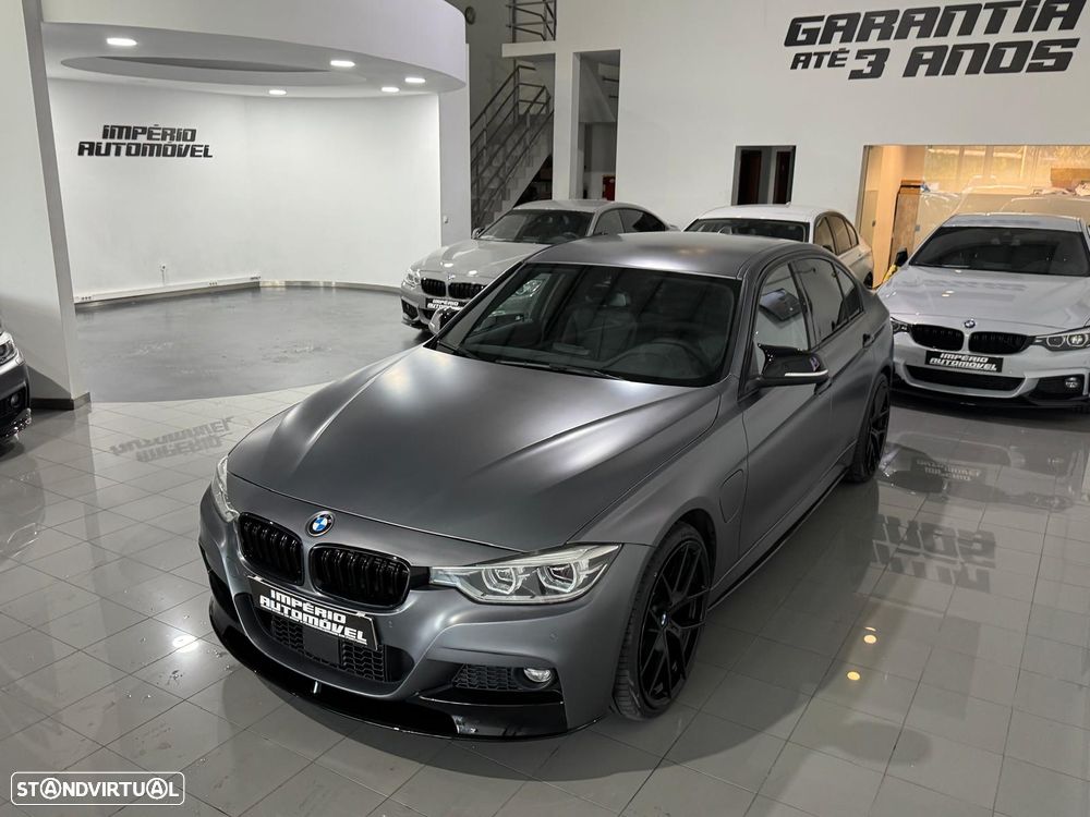 BMW 330 e iPerformance Pack M - 5